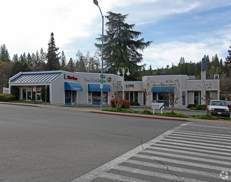 1390 Broadway, Placerville, CA à vendre - Photo du bâtiment - Image 1 de 1