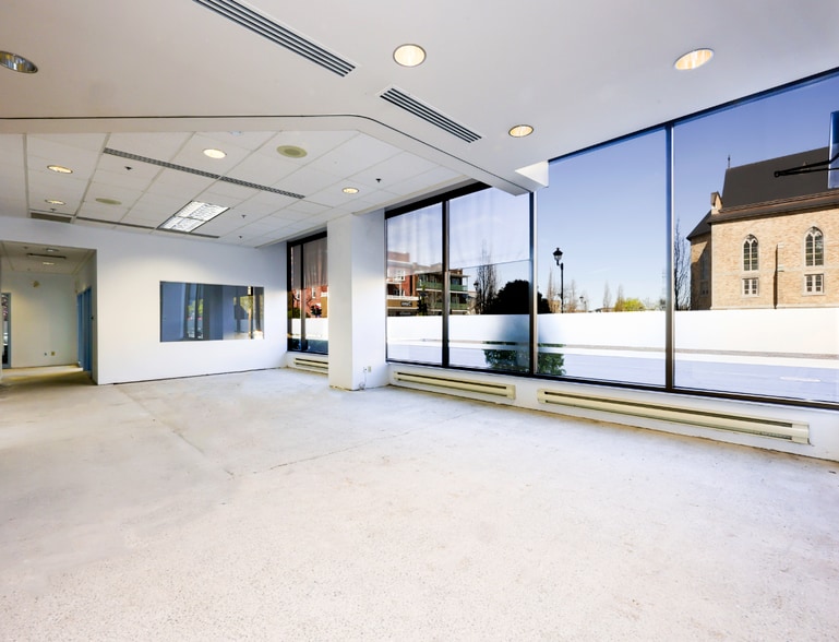 150 Rue Marchand, Drummondville, QC à louer - Photo du bâtiment - Image 3 de 8