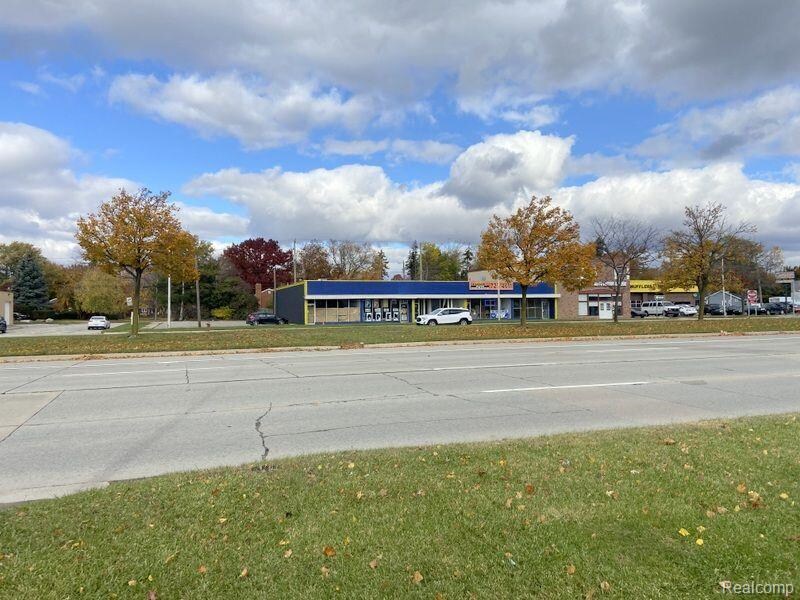 32236 Michigan Ave, Wayne, MI à vendre Photo du bâtiment- Image 1 de 1
