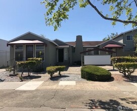 119 Park Blvd, Millbrae, CA à louer Photo intérieure- Image 2 de 6