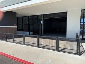 7802-7830 N 12th St, Phoenix, AZ for lease Interior Photo- Image 2 of 9