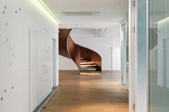 58 Avenue Edouard Vaillant, Boulogne-Billancourt for lease Interior Photo- Image 2 of 12