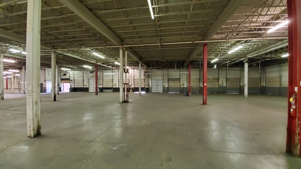 2424 SW Norwood St, Lenoir, NC for lease - Building Photo - Image 3 of 8