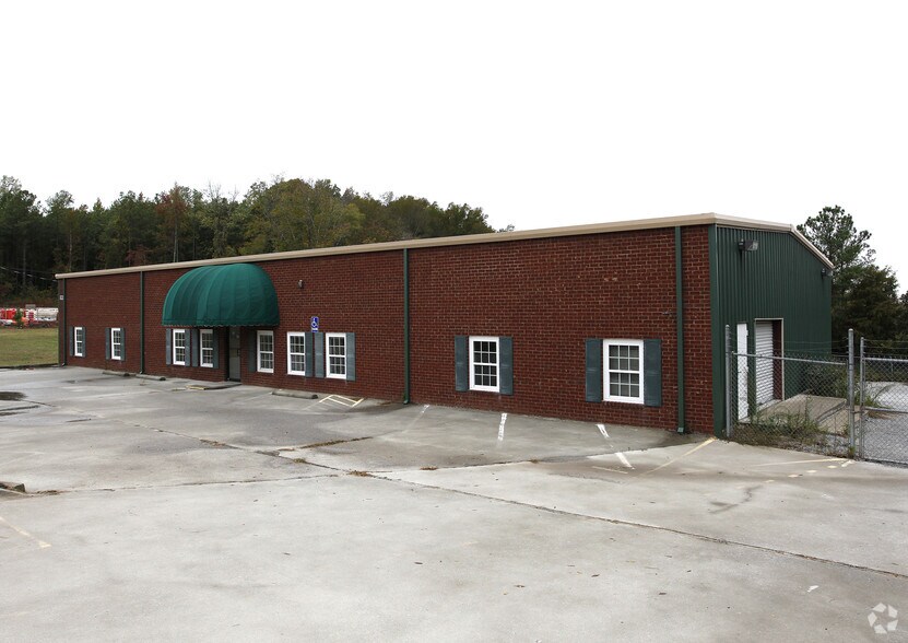 2325 Jason Industrial Pky, Winston, GA à vendre - Photo du bâtiment - Image 3 de 9