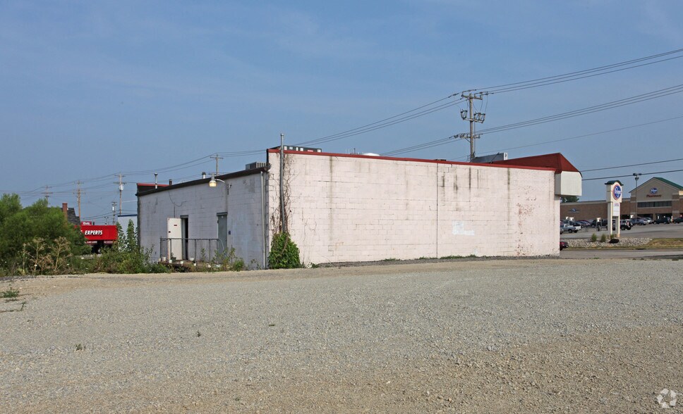 5083-5085 Delhi Rd, Cincinnati, OH à louer - Photo du bâtiment - Image 2 de 2