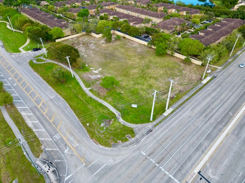 Pine Island Rd, Davie, FL à vendre - Aérien - Image 3 de 12