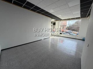 Retail in Illescas, Toledo for lease Interior Photo- Image 1 of 7