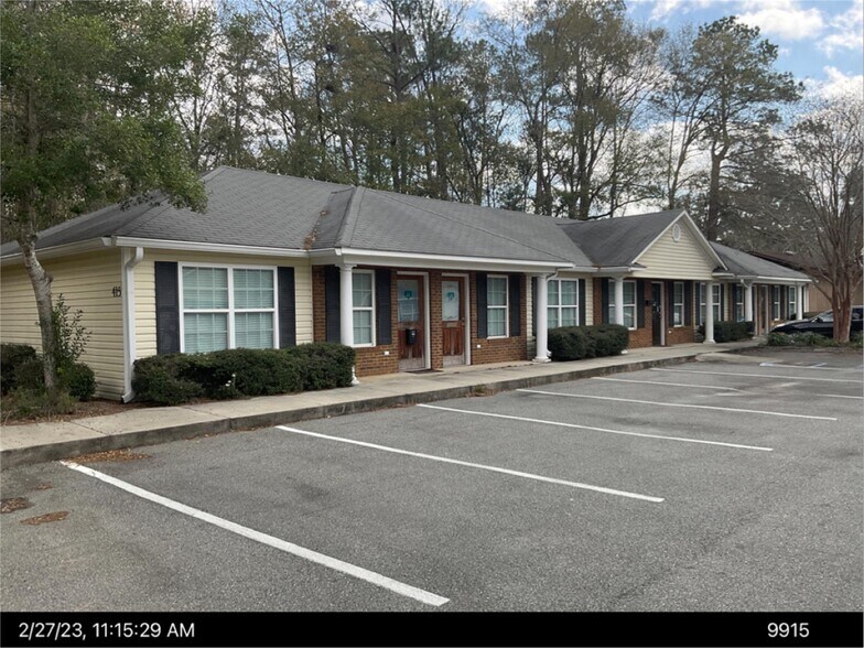 415 Cowart Ave, Valdosta, GA à vendre - Photo du bâtiment - Image 2 de 36