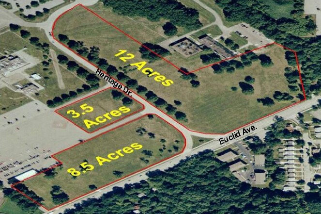 23555 Euclid Ave, Euclid, OH à vendre Photo principale- Image 1 de 2