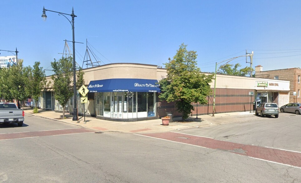 5700-5710 W Belmont Ave, Chicago, IL à louer - Photo du bâtiment - Image 2 de 12