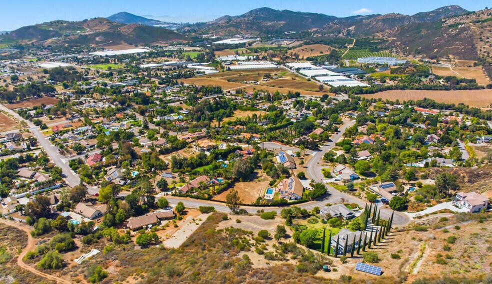 0 Cox Rd, San Marcos, CA à vendre - Aérien - Image 2 de 4
