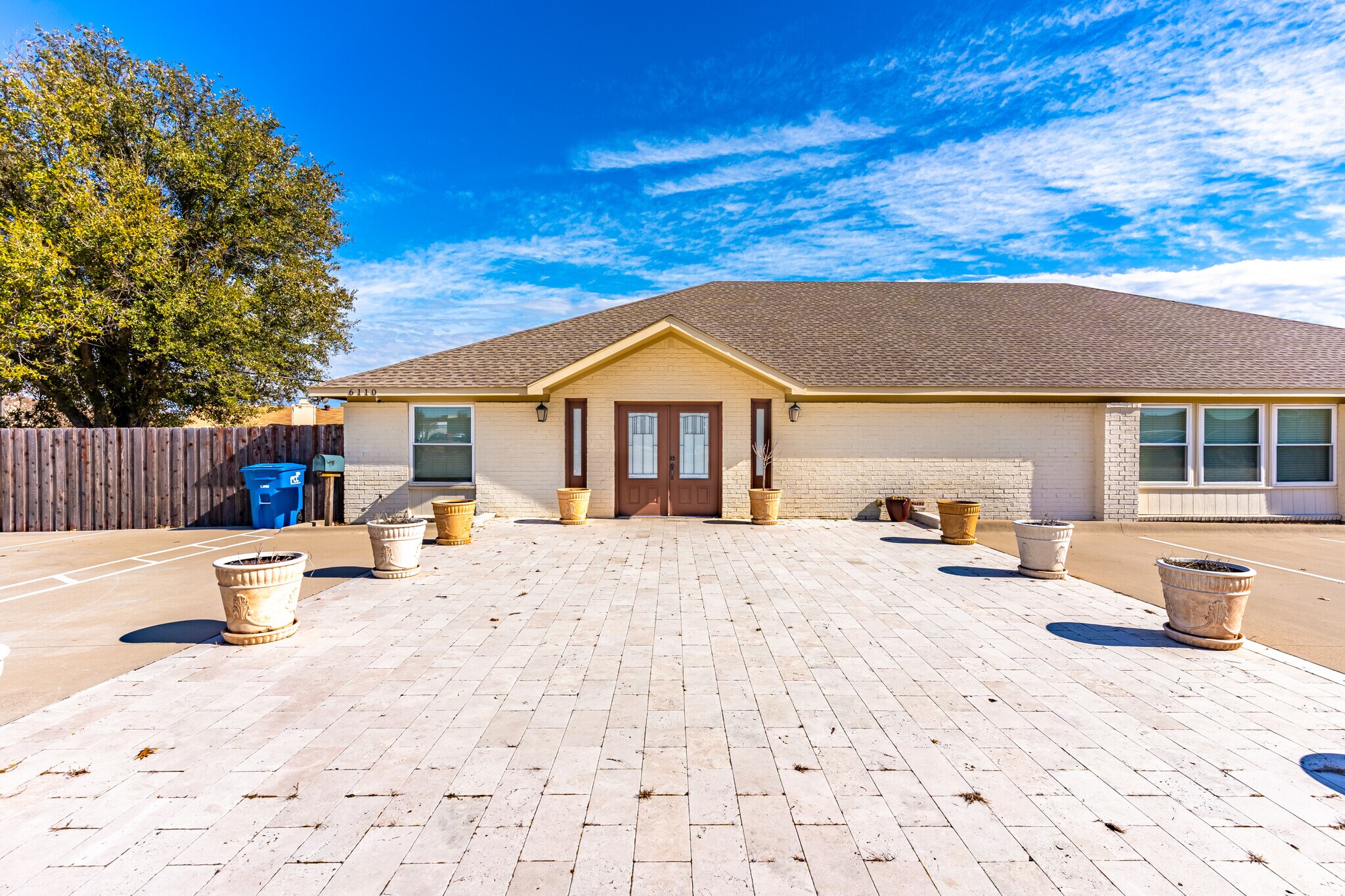 6110 Dalrock Rd, Rowlett, TX à louer Photo principale- Image 1 de 16