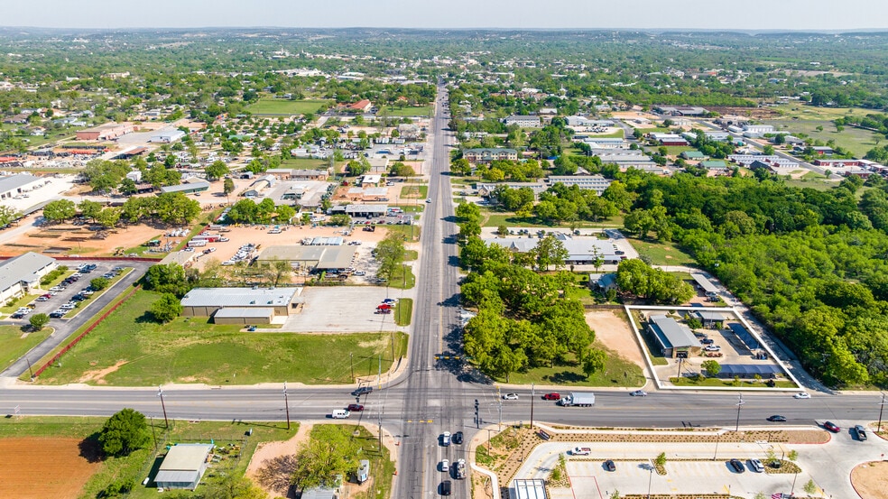 516 Friendship Ln, Fredericksburg, TX for sale - Aerial - Image 2 of 22