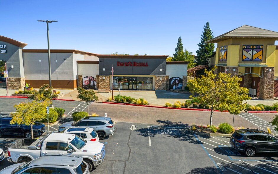 1120 Galleria Blvd, Roseville, CA à vendre - Photo du bâtiment - Image 3 de 10