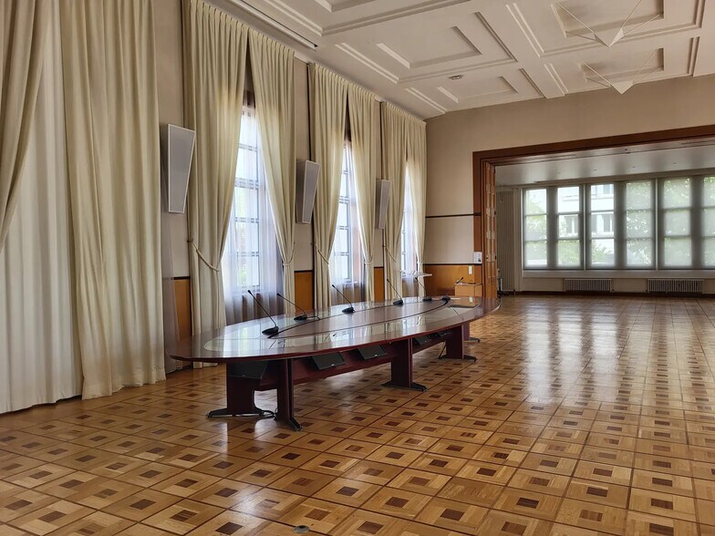 35 Avenue Du Général De Gaulle, Saint-Nazaire à louer - Photo du bâtiment - Image 3 de 14