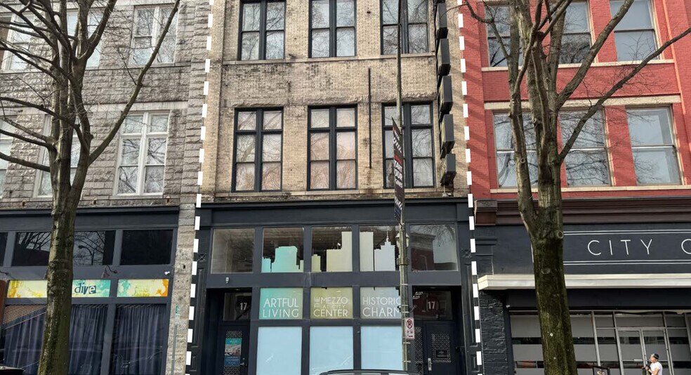 17 W Broad St, Richmond, VA à louer - Photo du bâtiment - Image 2 de 11