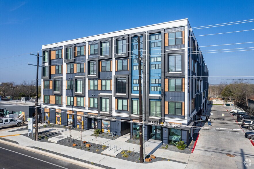 6324 N Lamar Blvd, Austin, TX for lease - Primary Photo - Image 2 of 7