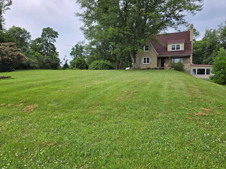 368 Pittsburgh Rd, Butler, PA à vendre - Photo du bâtiment - Image 3 de 31