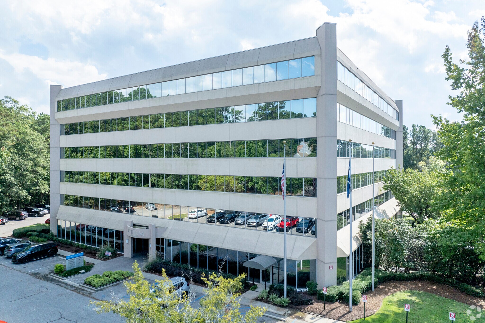 140 Stoneridge Dr, Columbia, SC for lease Primary Photo- Image 1 of 16