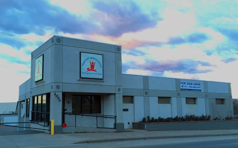 2000 W Union Ave, Englewood, CO à louer - Photo du bâtiment - Image 2 de 7