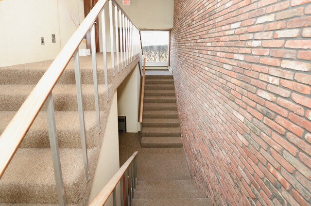 245 Kinderkamack Rd, Westwood, NJ à louer - Photo du bâtiment - Image 2 de 19