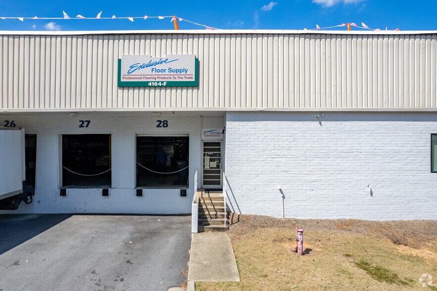 4164 Northeast Expy, Doraville, GA à louer - Photo du bâtiment - Image 2 de 19