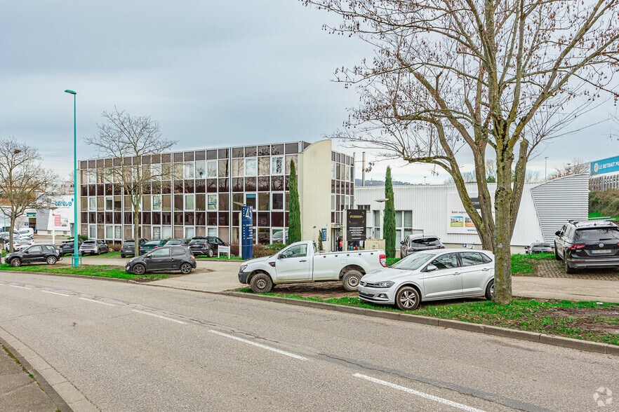45 Chemin Du Moulin Carron, Dardilly for lease - Building Photo - Image 3 of 4