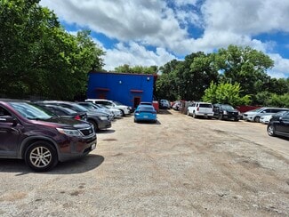 More details for 4116 E Berry St, Fort Worth, TX - Retail for Sale