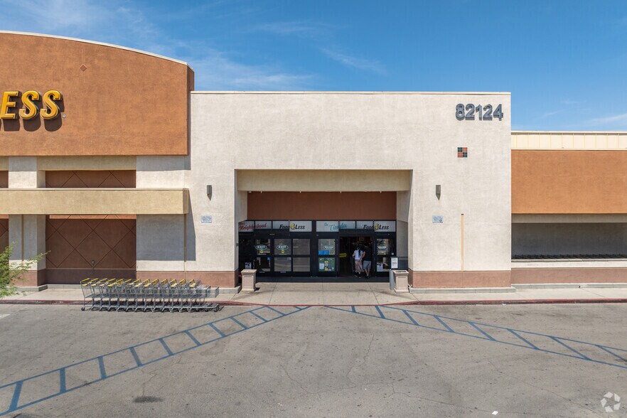 82126-82128 US Highway 111, Indio, CA à vendre - Photo du bâtiment - Image 2 de 7