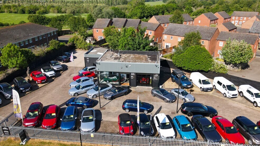 Wellesbourne Rd, Warwick à vendre - Aérien - Image 2 de 3