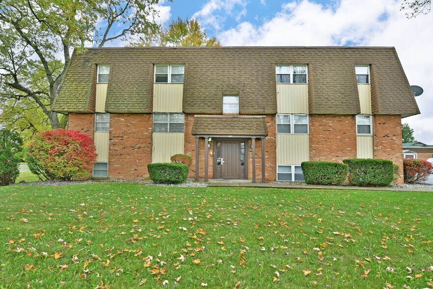 203-205 Churchill Hubbard Rd, Youngstown, OH for sale - Building Photo - Image 2 of 50