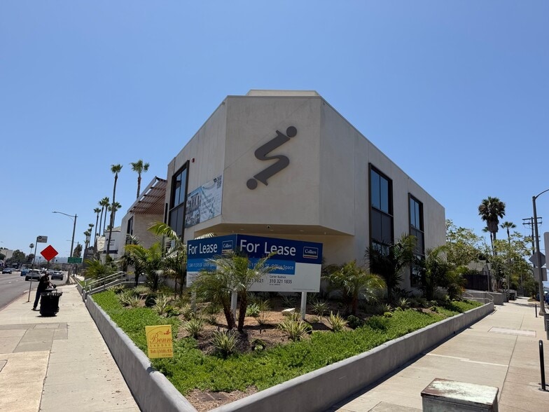 435 N Pacific Coast Hwy, Redondo Beach, CA for lease - Building Photo - Image 3 of 13