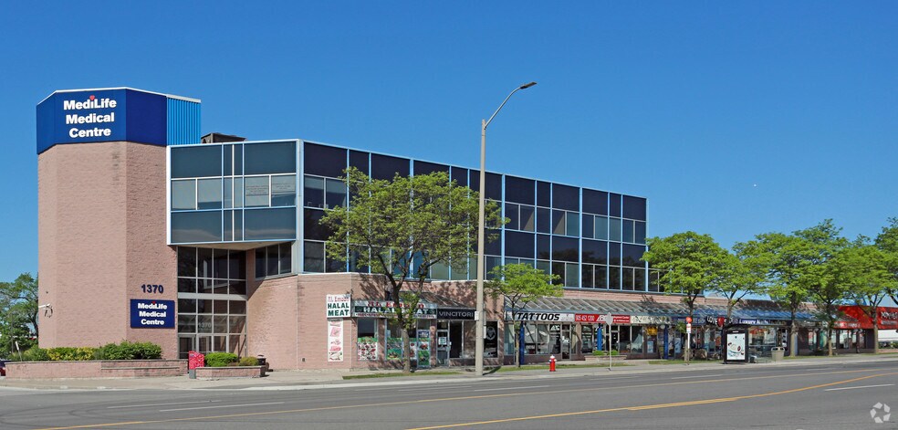 1370 Dundas St E, Mississauga, ON à louer - Photo du bâtiment - Image 2 de 16