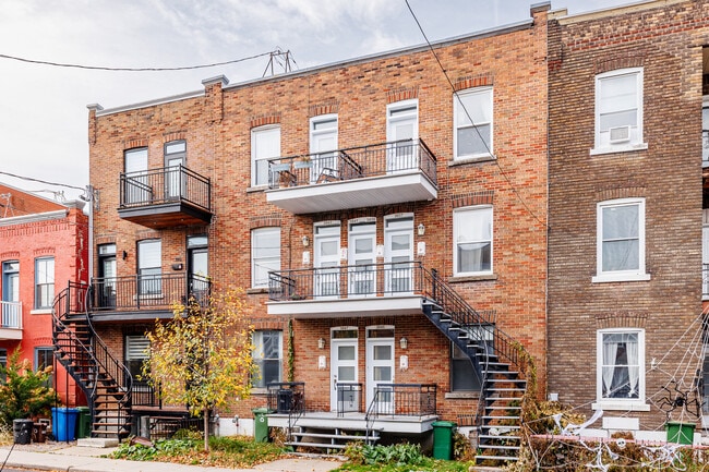 More details for 3843 Rue Gertrude, Verdun, QC - Multifamily for Sale
