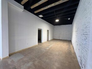 3089 Main St, Mansfield, GA for lease Interior Photo- Image 2 of 12