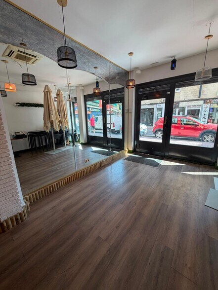 Retail in Móstoles, Madrid for lease - Interior Photo - Image 2 of 7