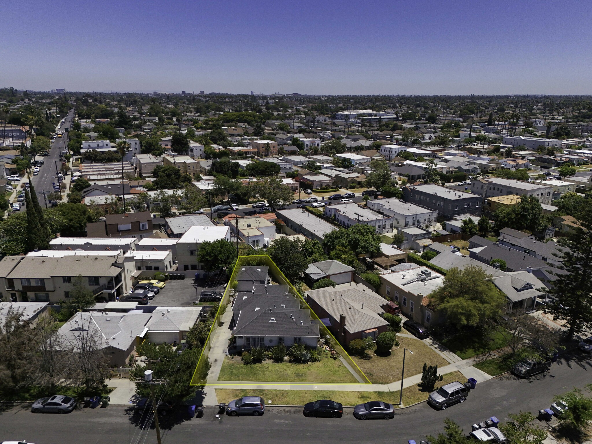2918 11th Ave, Los Angeles, CA for sale Aerial- Image 1 of 7