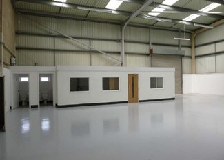 Plus de détails pour Kingstanding Way, Tunbridge Wells - Industriel à louer