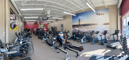 27879 Chagrin Blvd, Woodmere, OH for lease Interior Photo- Image 1 of 2