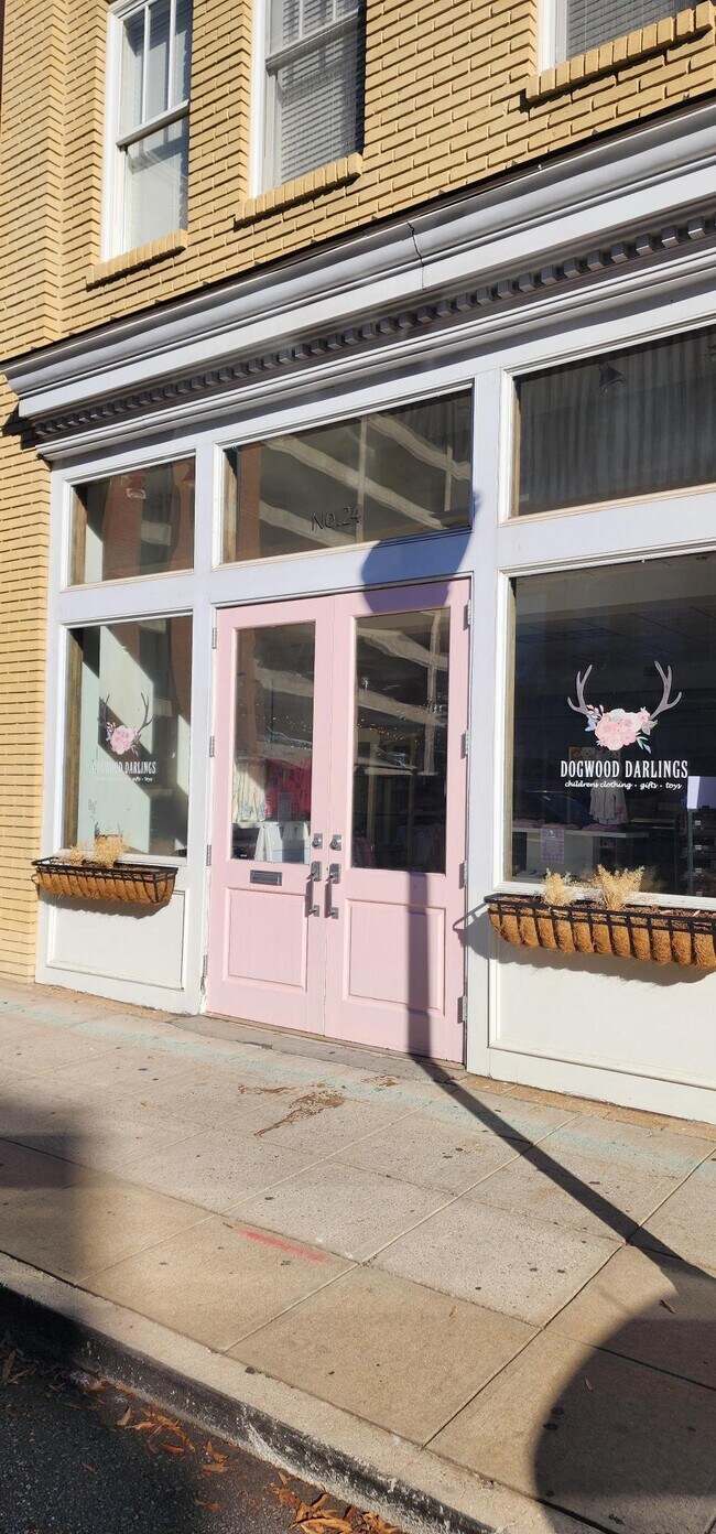 More details for 20-24 W North St, Greenville, SC - Retail for Lease