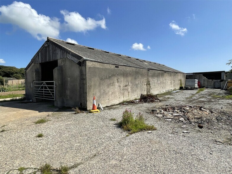 A39 Hartland, Hartland à vendre - Photo du bâtiment - Image 2 de 8