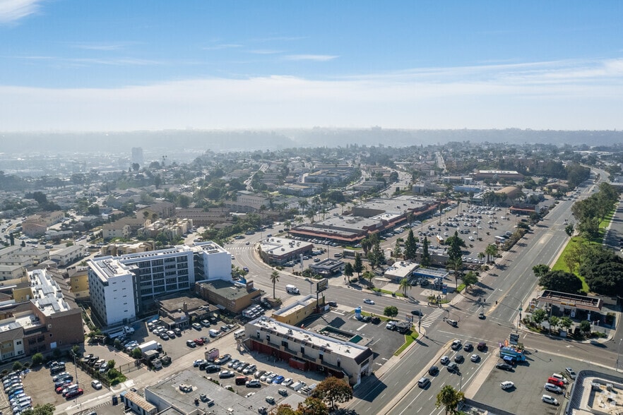 6959 Linda Vista Rd, San Diego, CA à louer - Aérien - Image 3 de 25