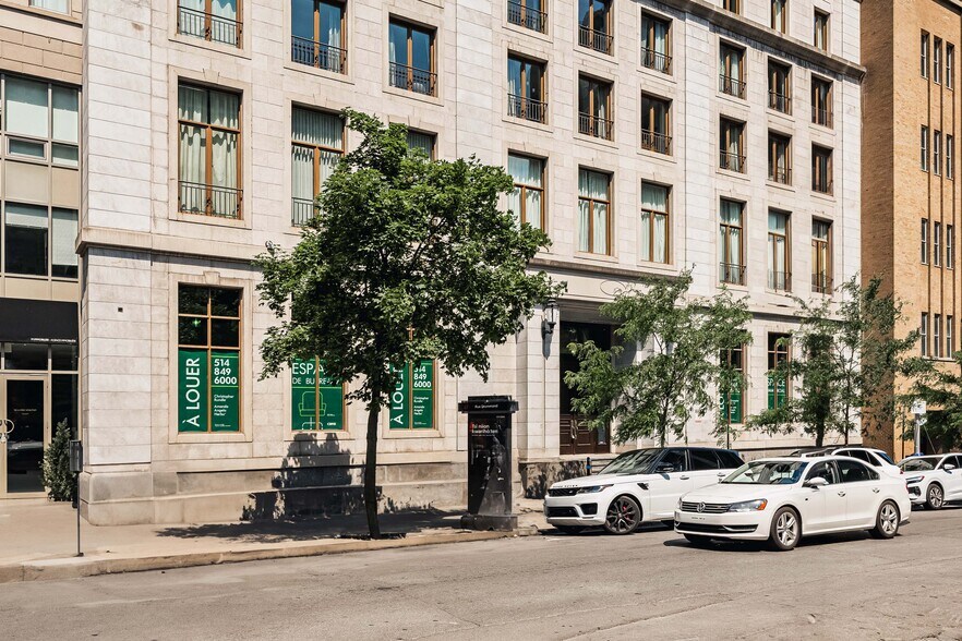 1200 Boul De Maisonneuve O, Montréal, QC à vendre - Photo du bâtiment - Image 2 de 5