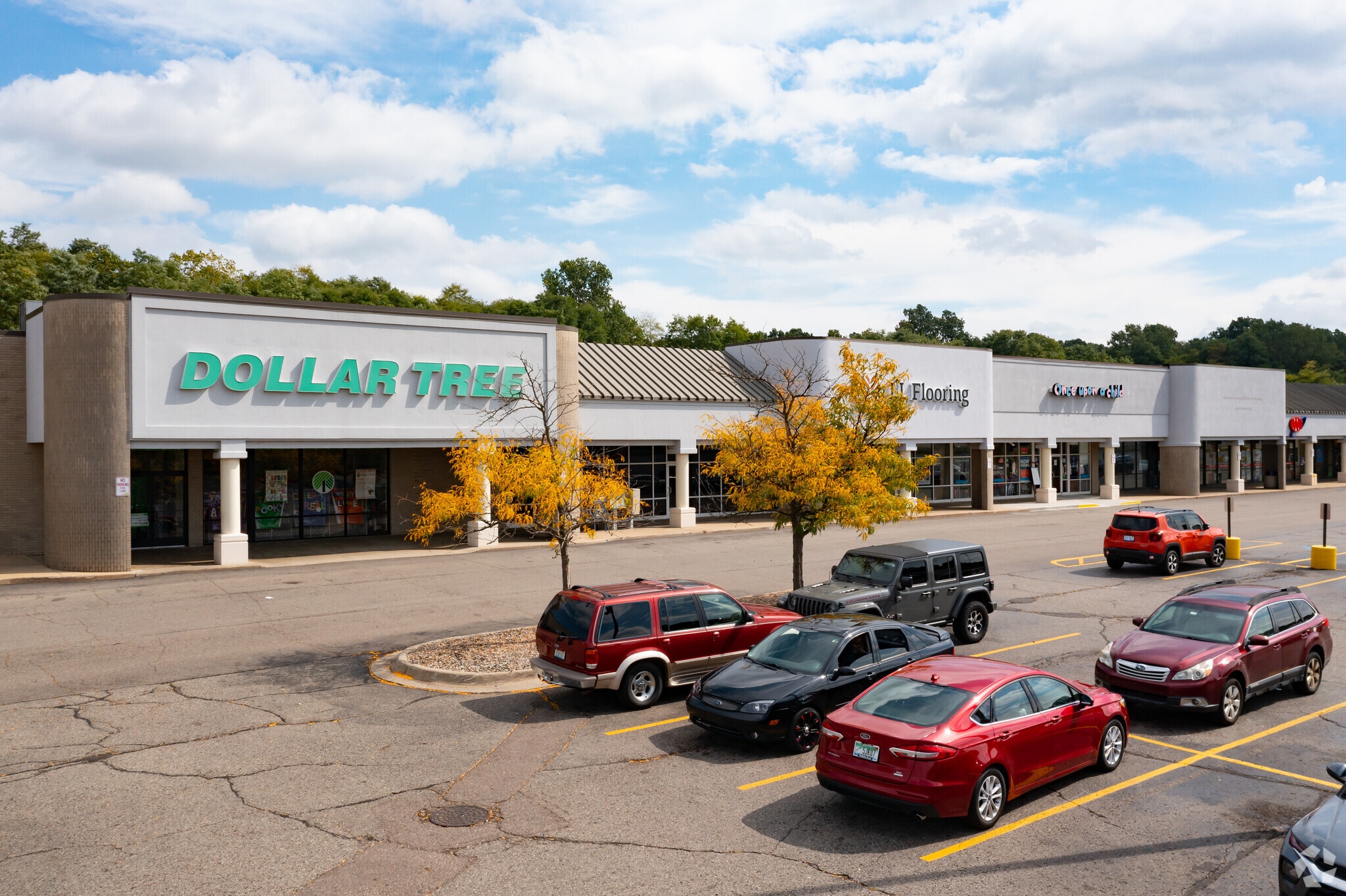 5700 Beckley Rd, Battle Creek, MI for lease Primary Photo- Image 1 of 19