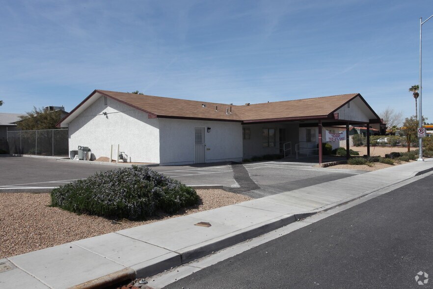 2595 S Torrey Pines Dr, Las Vegas, NV for sale - Primary Photo - Image 1 of 3