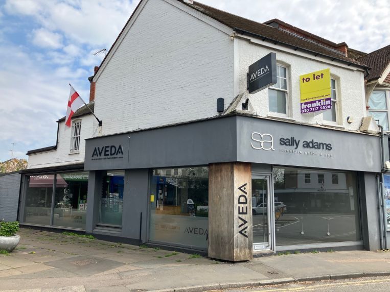 10 Anyards Rd, Cobham for lease - Building Photo - Image 2 of 3