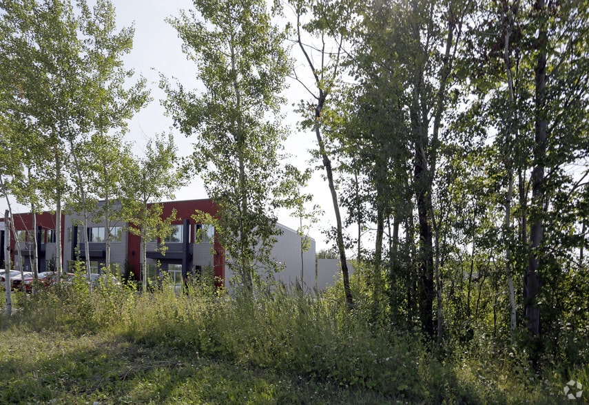 201 Omer-Deserres Rue, Blainville, QC for sale - Building Photo - Image 3 of 3