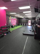 600-636 San Pablo Ave, Pinole, CA for lease Interior Photo- Image 2 of 3