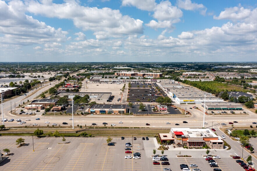 4412 E New York St, Aurora, IL à louer - Aérien - Image 3 de 5