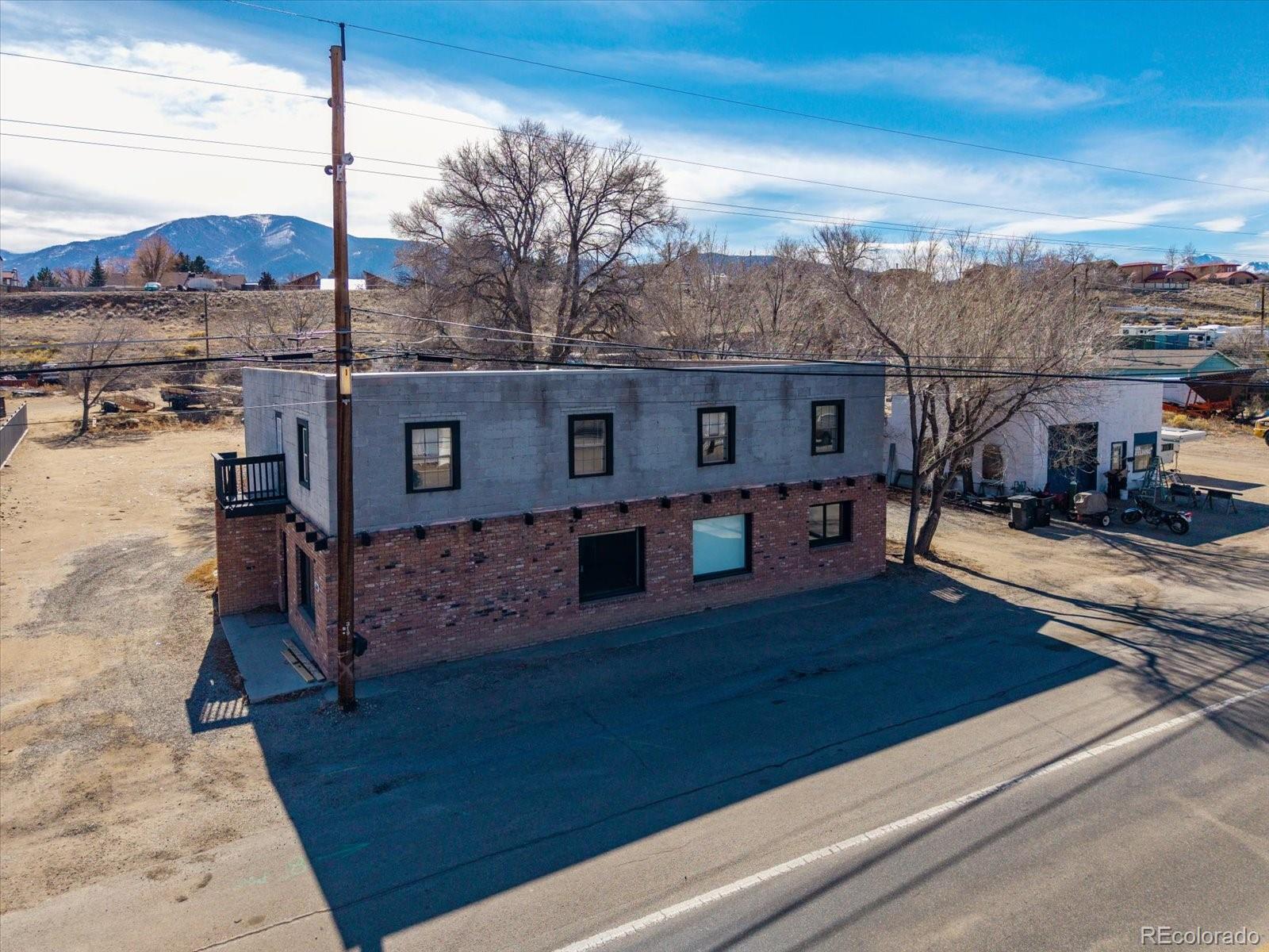 330 W Grand Ave, Salida, CO à vendre Photo principale- Image 1 de 4